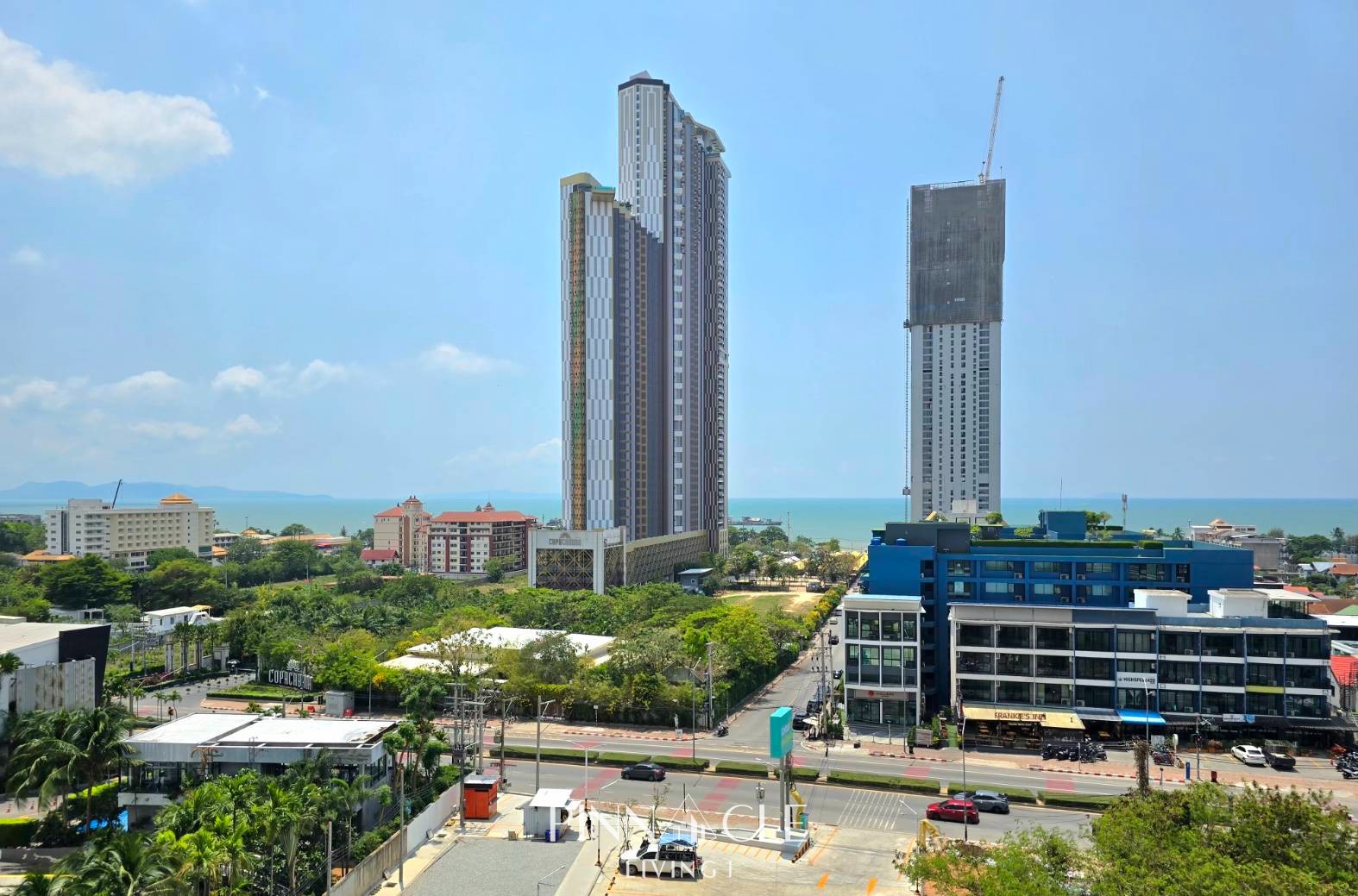 The Riviera Ocean Drive Luxury Condo in Jomtien Pattaya For Sale - Image 9