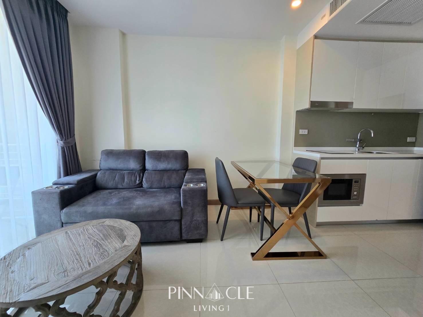 ให้เช่าคอนโดวิวทะเลพัทยา The Riviera Jomtien  1 ห้องนอน 35 ตร.ม. สไตล์โมเดิร์น ใกล้หาดจอมเทียน - Image 8