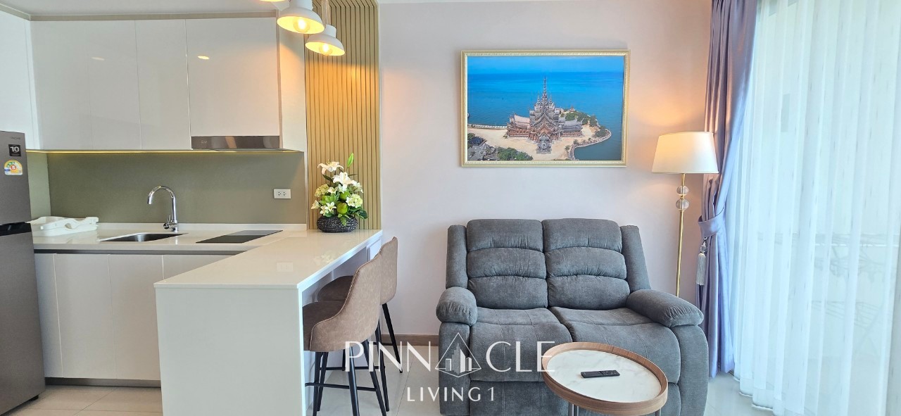 The Riviera Jomtien Sale with Tenant Get 8% Rental Yield | Investment Sea View Condo in Pattaya