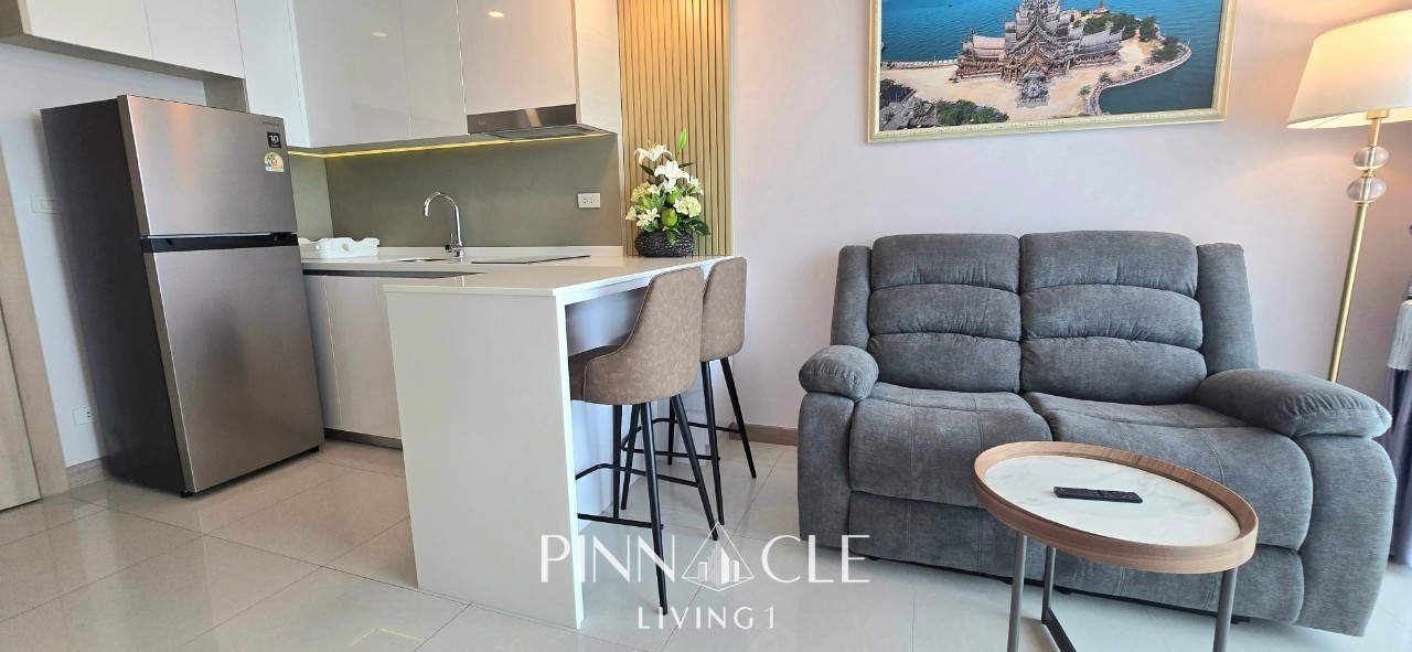 The Riviera Jomtien Sale with Tenant Get 8% Rental Yield | Investment  Sea View  Condo in Pattaya - Image 3